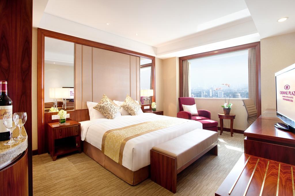 Crowne Plaza Nanjing Hotels & Suites Exteriör bild